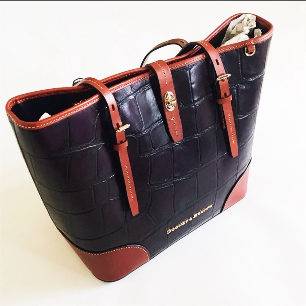 🌹Dooney & Bourke Large Satchel Bag🌹 - Picture 4 of 6